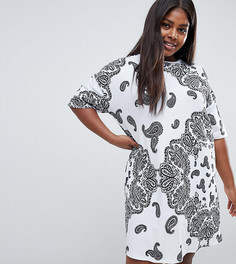 Платье-футболка с платочным принтом ASOS DESIGN Curve - Мульти