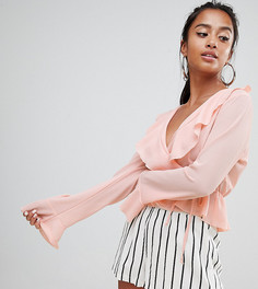 Блузка с запахом и оборками Boohoo Petite - Розовый