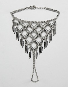 Серебристый браслет в восточном стиле с подвесками-перьями ASOS DESIGN - Серебряный