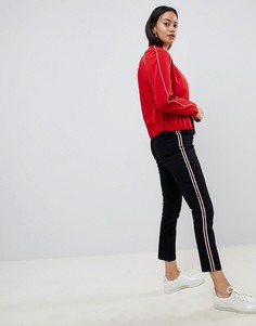 Черные брюки-сигареты с боковыми полосками ASOS DESIGN - Черный