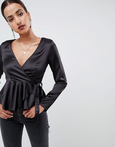 Атласный топ с запахом и баской ASOS DESIGN - Черный