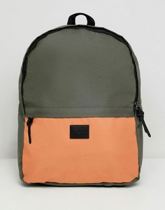 Рюкзак в стиле колор блок хаки/оранжевого цвета ASOS DESIGN - Мульти