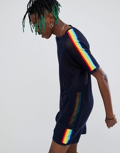 Темно-синяя сетчатая футболка с разноцветными полосками ASOS DESIGN - Темно-синий
