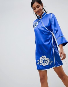 Платье мини с запахом и вышивкой ASOS DESIGN - Синий