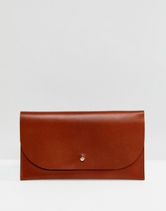 Кожаный кошелек с клапаном и заклепками ASOS DESIGN - Рыжий