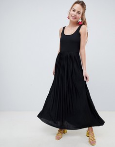 Платье макси с плиссированной юбкой ASOS DESIGN - Черный