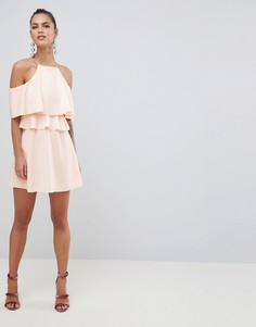 Короткое приталенное платье с вырезами на плечах ASOS DESIGN - Розовый