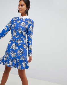 Короткое приталенное платье с цветочным принтом и отделкой на воротнике ASOS DESIGN - Мульти