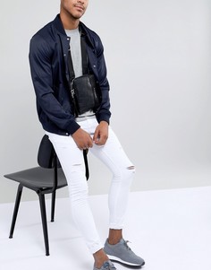 Черная сумка для авиапутешествий с повторяющимся принтом логотипа Versace Jeans - Черный