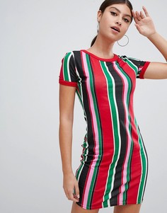 Платье-футболка в полоску PrettyLittleThing - Мульти
