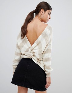 Джемпер в полоску с перекрученной отделкой на спине PrettyLittleThing - Кремовый