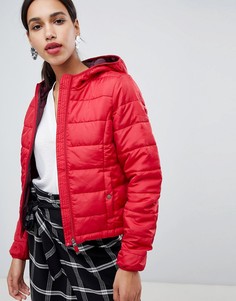 Укороченная дутая куртка с капюшоном Vero Moda - Красный