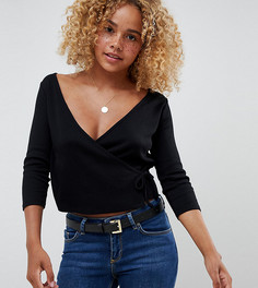 Лонгслив в рубчик с запахом ASOS DESIGN Petite - Черный