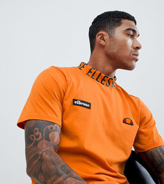 Оранжевая футболка с повторяющимся логотипом на вороте ellesse - Оранжевый