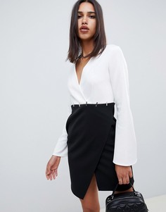 Черно-белое платье с запахом и отделкой ASOS DESIGN - Мульти