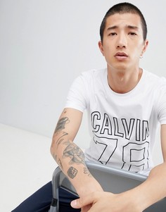 Облегающая футболка Calvin Klein Timball - Белый