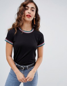 Футболка с контрастной отделкой New Look - Черный
