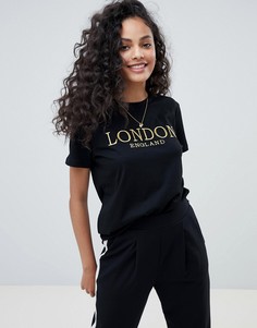 Футболка с золотистой вышитой надписью London ASOS DESIGN - Черный