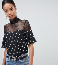 Кружевная блузка с высоким воротом и принтом Fashion Union tall - Черный