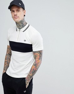 Белое поло из фактурной ткани с молнией Fred Perry - Белый