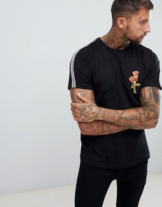 Черная футболка с вышивкой и полосками по бокам Pull&Bear - Черный