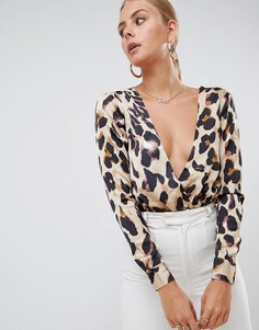 Атласное боди с запахом и леопардовым принтом Missguided - Коричневый