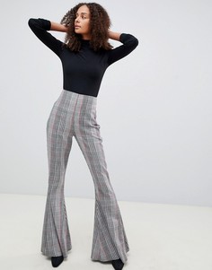 Узкие брюки в клетку с клешем ASOS DESIGN - Мульти