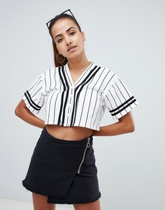 PrettyLittleThing cropped baseball top in stripe - Белый