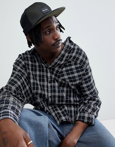 Бейсболка черно цвета/хаки ASOS DESIGN - Черный