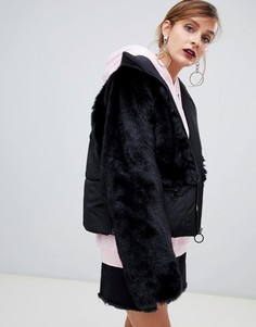 Дутая куртка со вставками из искусственного меха Story Of Lola - Черный