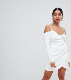 Платье мини с открытыми плечами и сборкой сбоку ASOS DESIGN - Белый