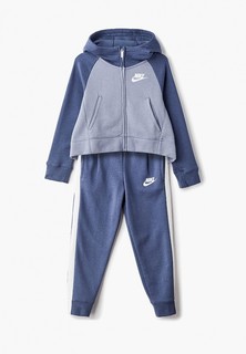 Костюм спортивный Nike