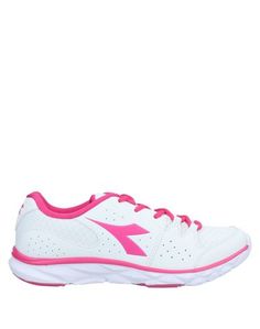 Низкие кеды и кроссовки Diadora
