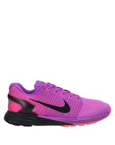 Низкие кеды и кроссовки Nike