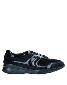 Низкие кеды и кроссовки Geox