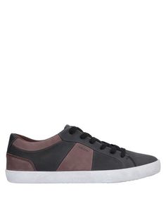 Низкие кеды и кроссовки Geox
