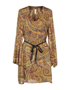 Короткое платье Souvenir