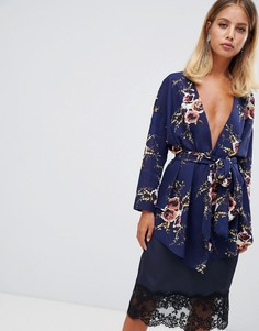 Блузка с цветочным принтом и завязкой PrettyLittleThing - Темно-синий