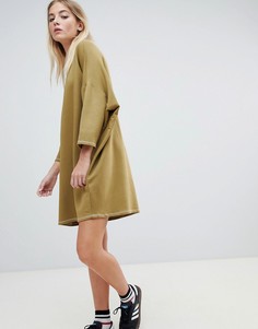 Платье-футболка в стиле oversize с контрастной строчкой Pull&bear - Зеленый