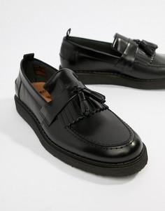 Fred Perry George Cox tassle leather loafers in black - Черный