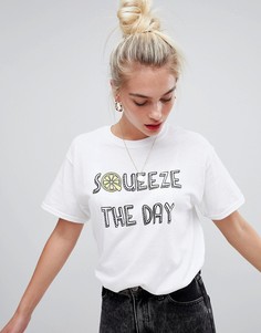 Свободная футболка с принтом squeeze the day Daisy Street - Белый