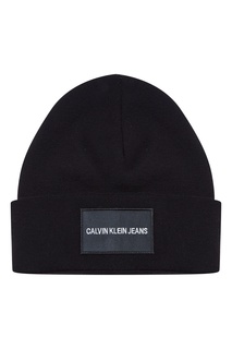 Черная шапка с логотипом Calvin Klein