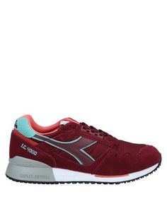 Низкие кеды и кроссовки Diadora