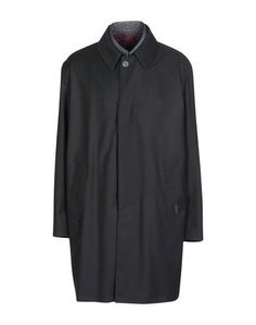 Легкое пальто Armani Collezioni