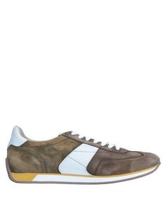 Низкие кеды и кроссовки Geox