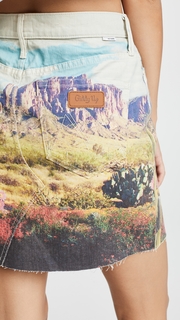 MOTHER The Tomcat Mini Skirt Fray