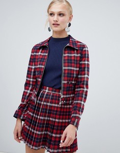 Короткая куртка в клетку с карманами Monki - Мульти