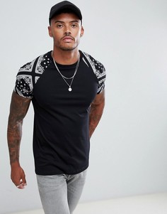 Футболка с принтом на рукавах реглан ASOS DESIGN - Черный