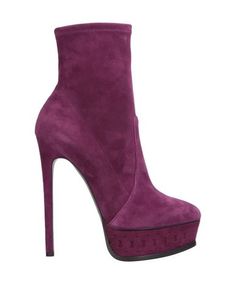 Полусапоги и высокие ботинки Casadei