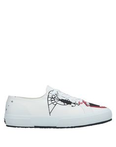 Низкие кеды и кроссовки Superga